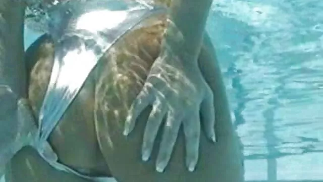 Stripper Pussy baisée après le club film complet xxx francais