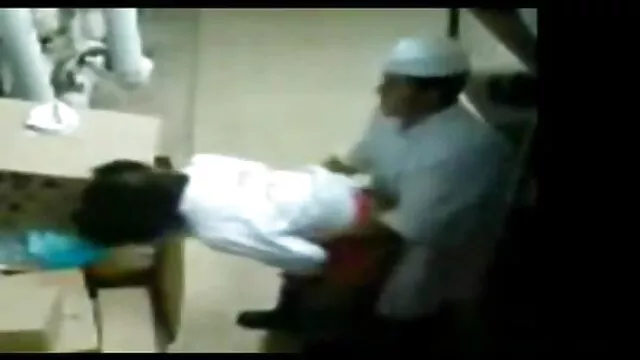 W TREPANDO COM film francais porno complet O PAUZUDO