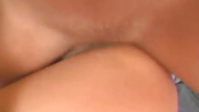 Teen baisée sous la film x complet vf douche
